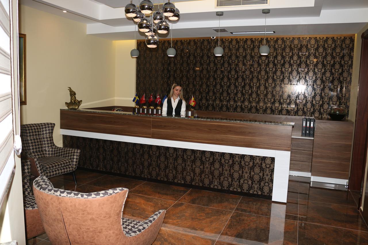 Hotel Admiral Prizren Buitenkant foto