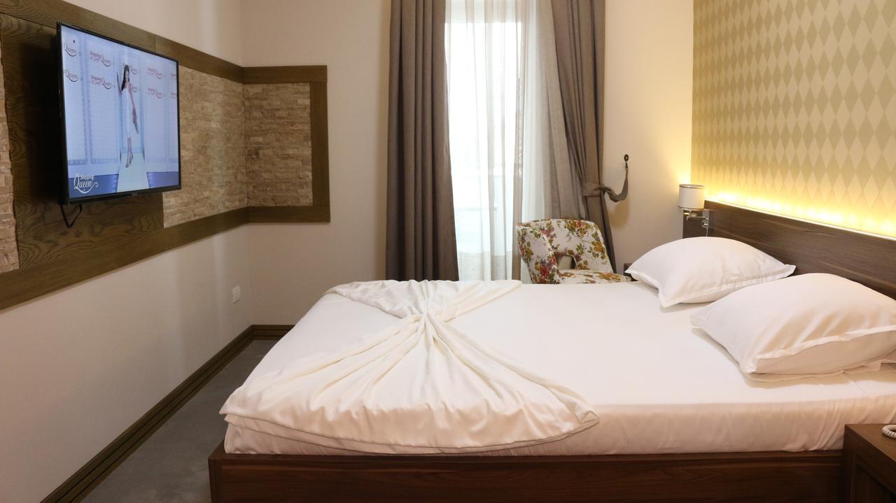 Hotel Admiral Prizren Buitenkant foto
