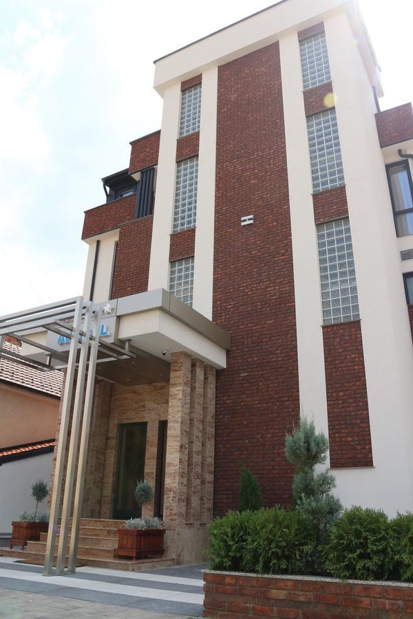 Hotel Admiral Prizren Buitenkant foto
